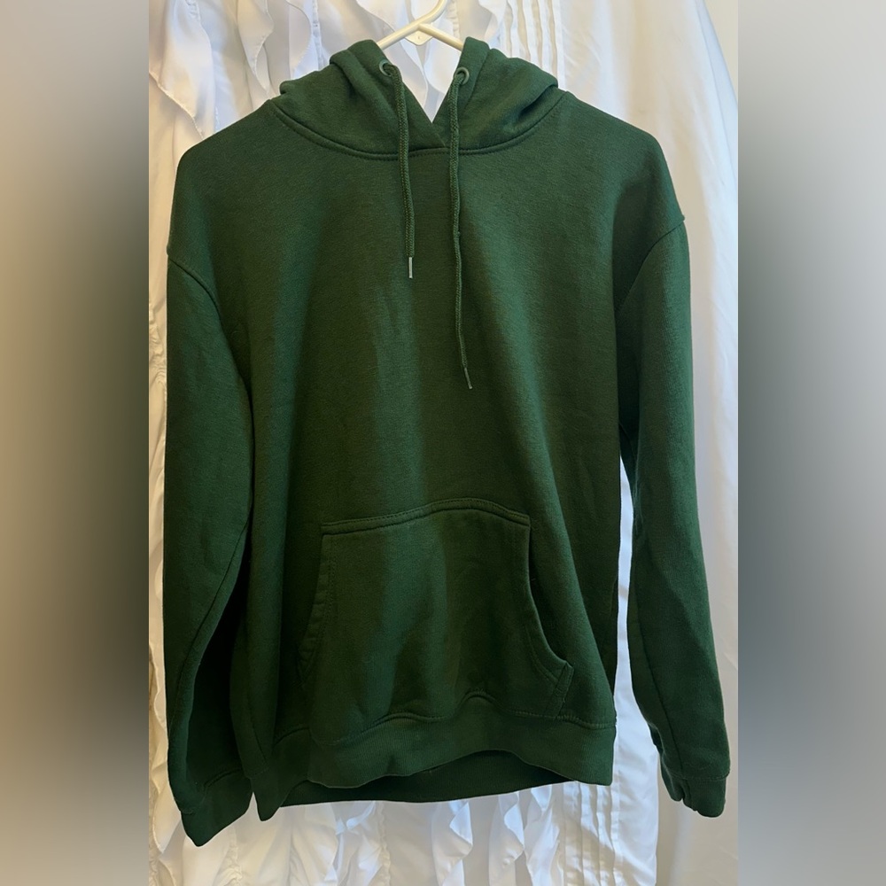 NWOT PrettyLittleThing Recycled Dark Green Oversized Hoodie Women’s Size Medium
